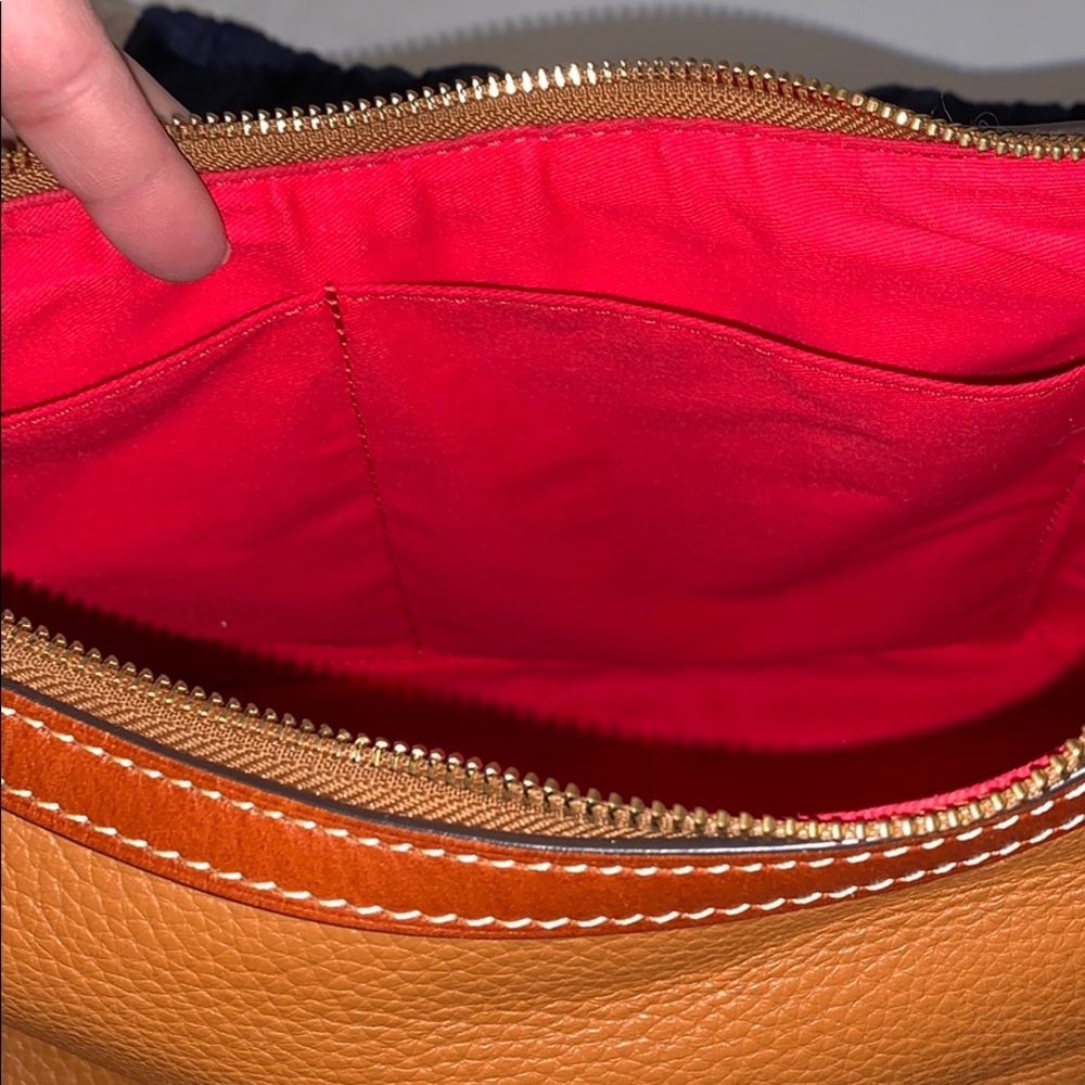 Authentic Dooney & Bourke Shoulder Bag - Picture 6 of 7